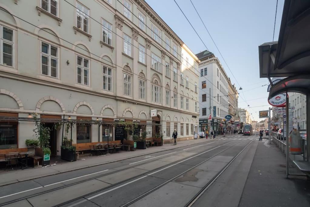 Ruhelage Im Zentrum Nahe Schottentor-Contactless Self-Check-In Viena Exterior foto